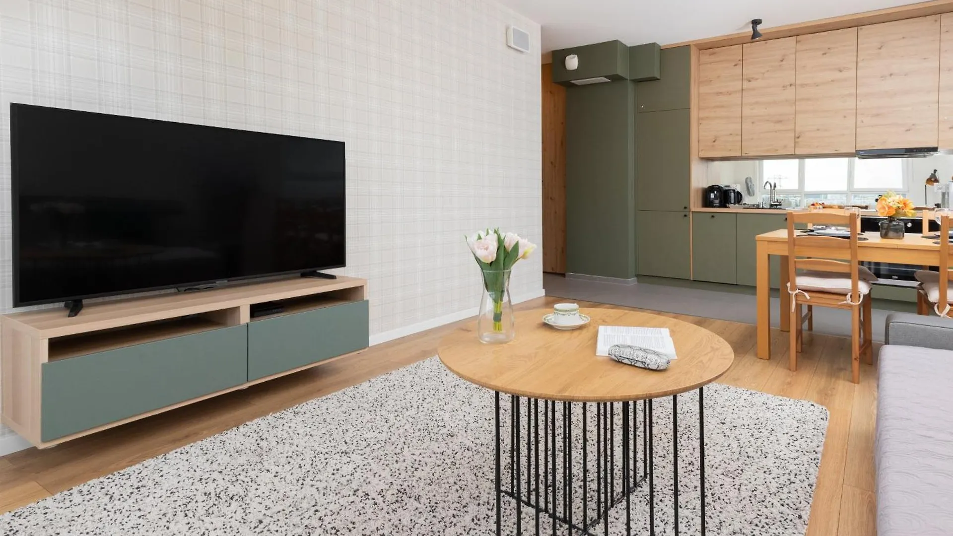 9Th Floor Green And Grey Apartment In Gdansk Brzezno With Two Bedrooms And Parking By Noclegi Renters