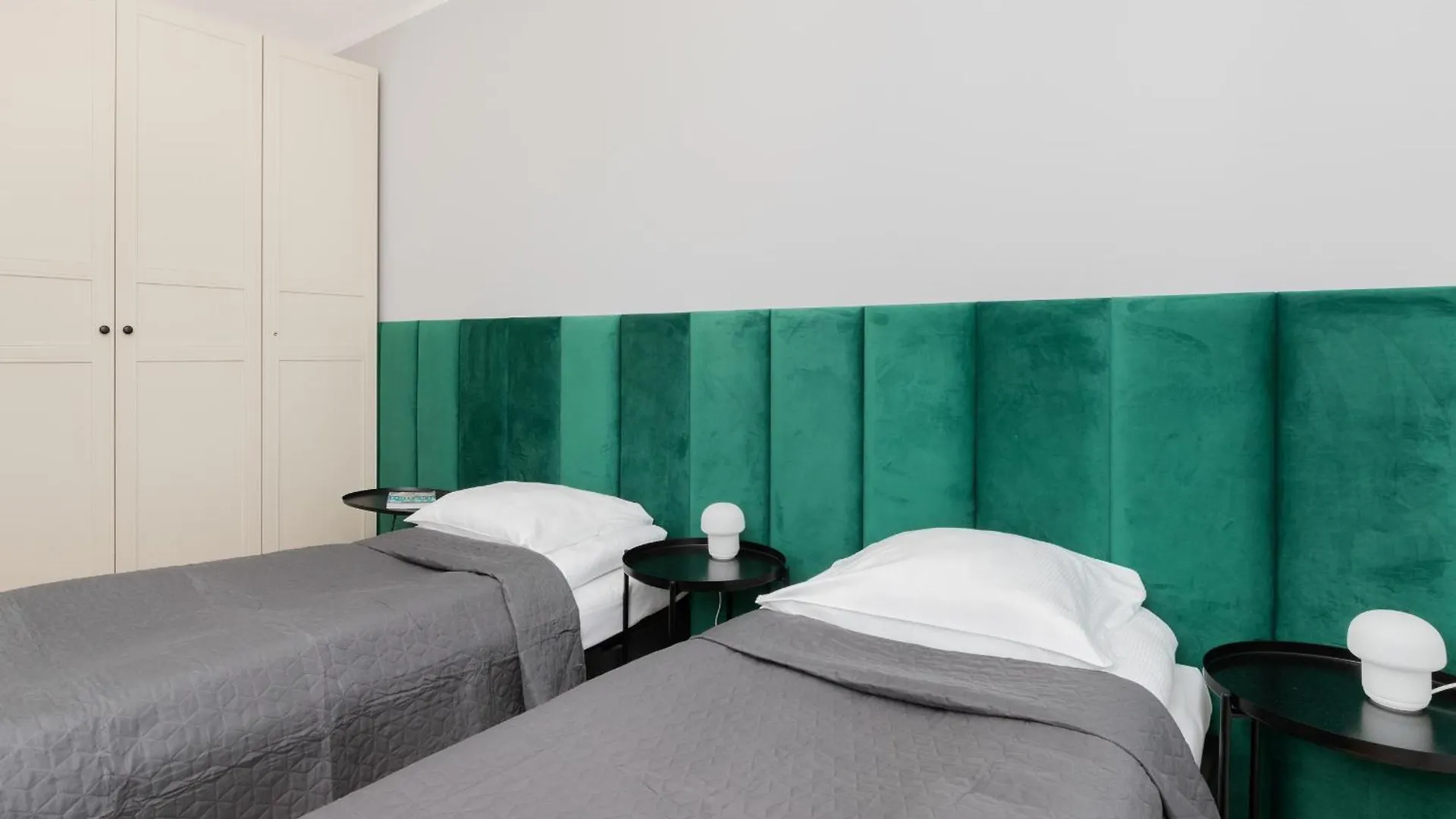 9Th Floor Green And Grey Apartment In Gdansk Brzezno With Two Bedrooms And Parking By Noclegi Renters Poland